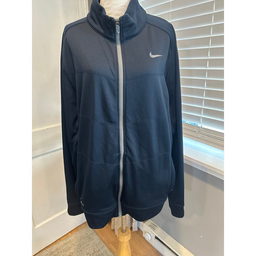 Mens Large Nike Therma-fit zip up jacket